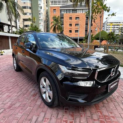 VOLVO XC40 2.0 T4 GASOLINA GEARTRONIC VOLVO XC40 2.0 T4 GASOLINA GEARTRONIC